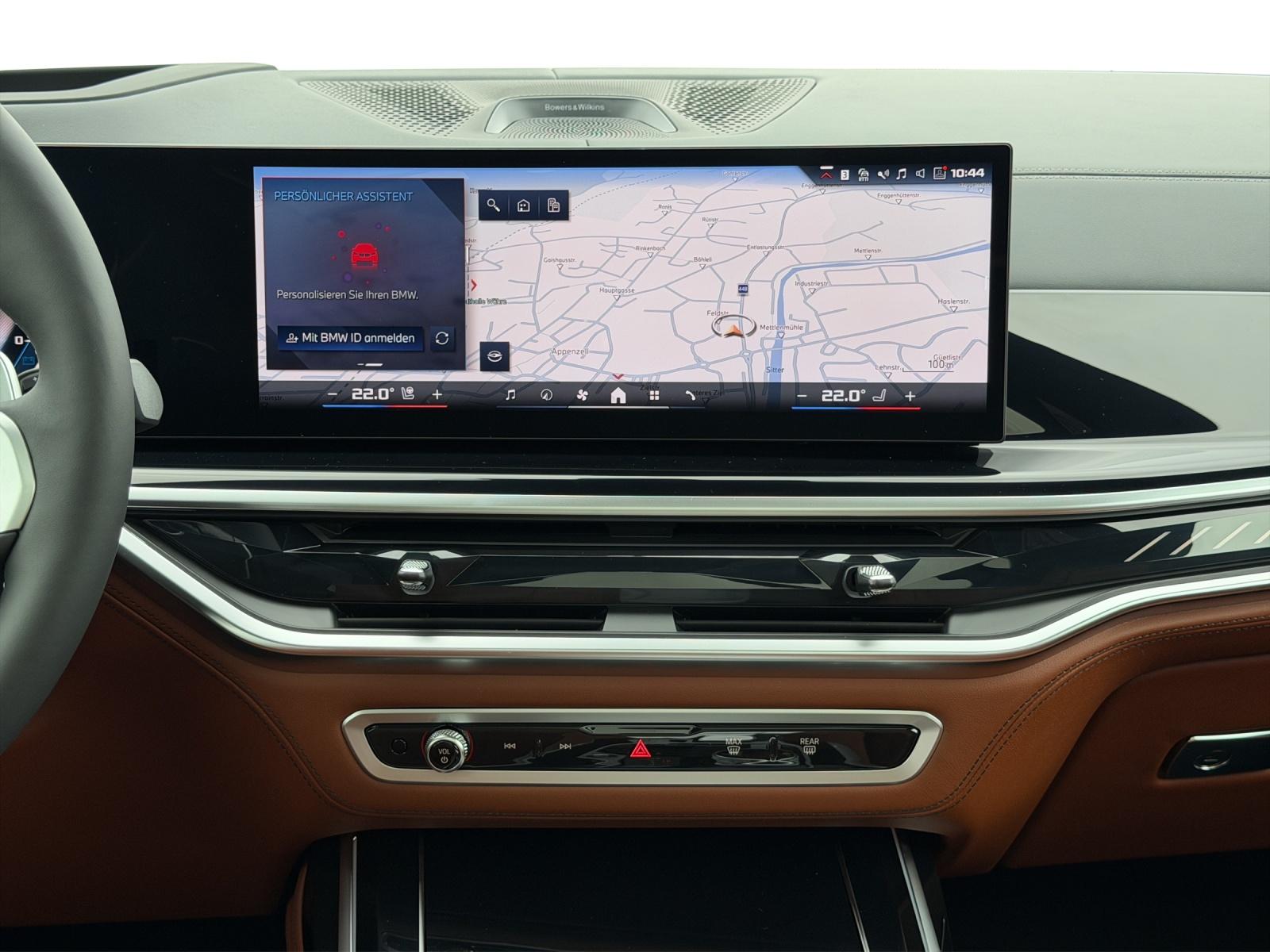 BMW X7 M60i xDrive M Sport Pro-image-13