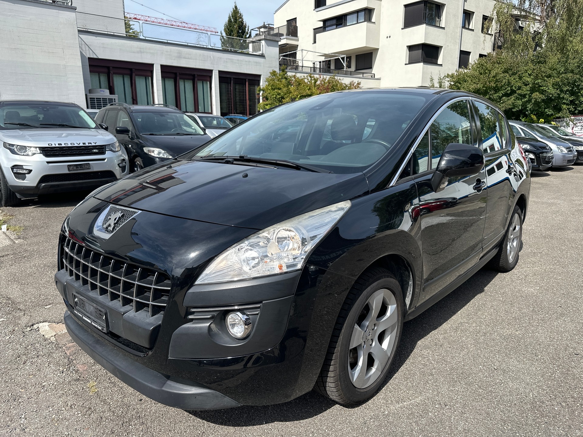 PEUGEOT 3008 1.6 16V T Platinum-image-2