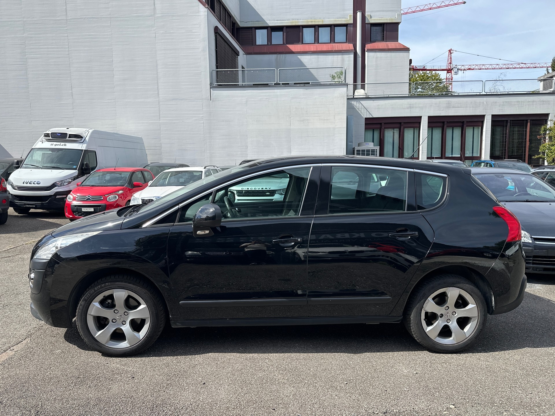PEUGEOT 3008 1.6 16V T Platinum-image-3
