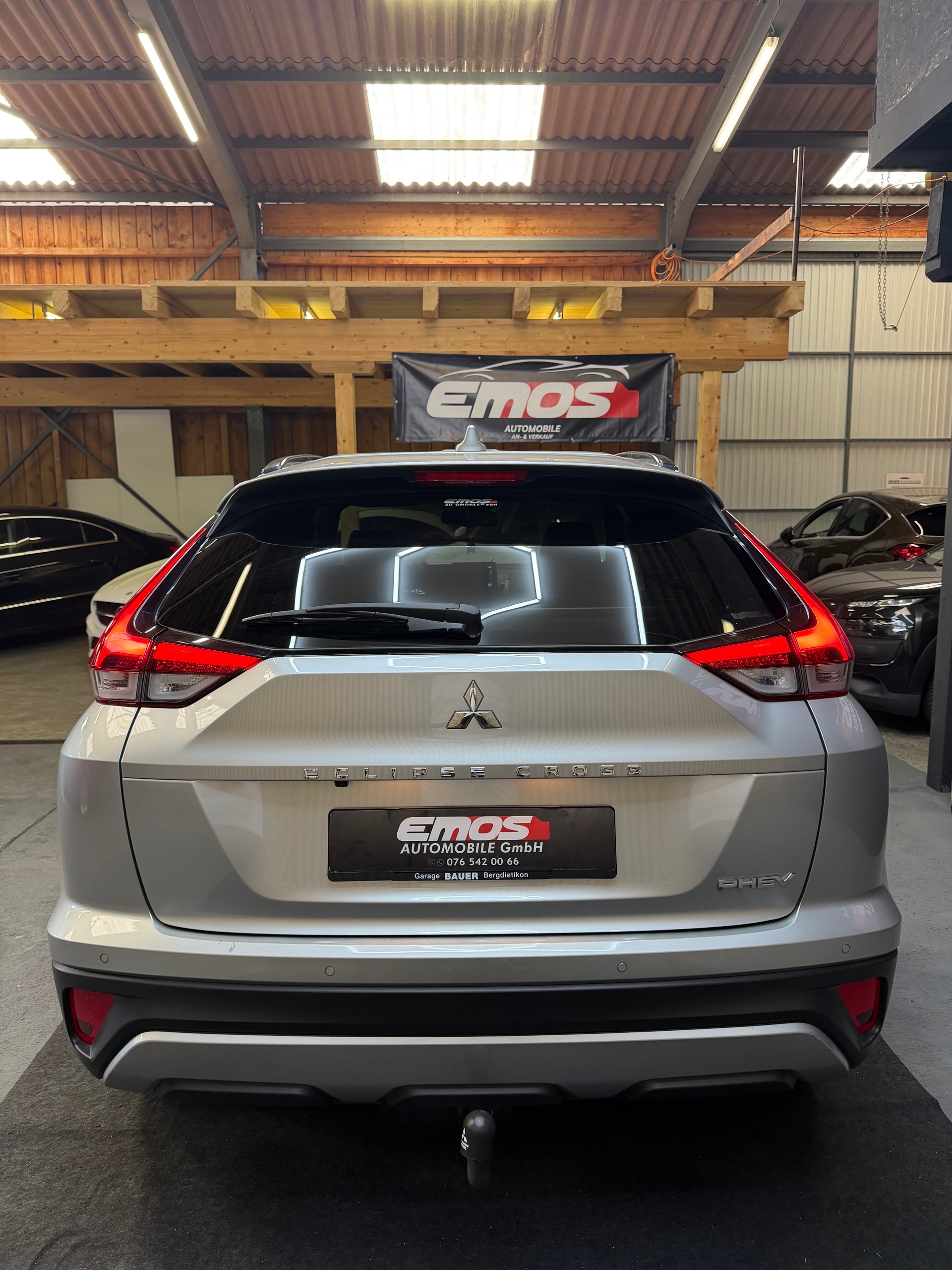 MITSUBISHI Eclipse Cross 2.4 PHEV Intense 4WD-image-5