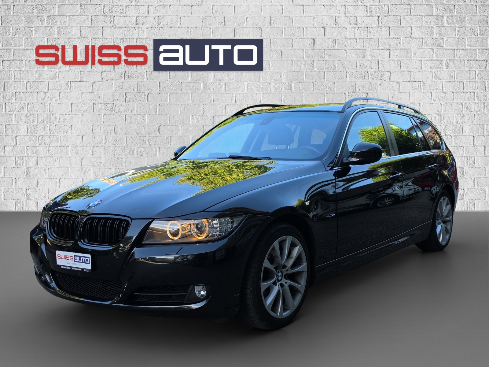 BMW 325i Touring Steptronic-image-0