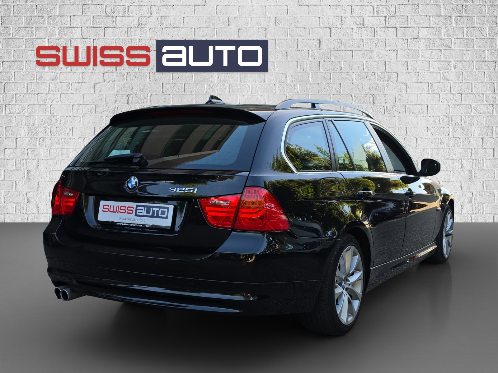 BMW 325i Touring Steptronic-image-4
