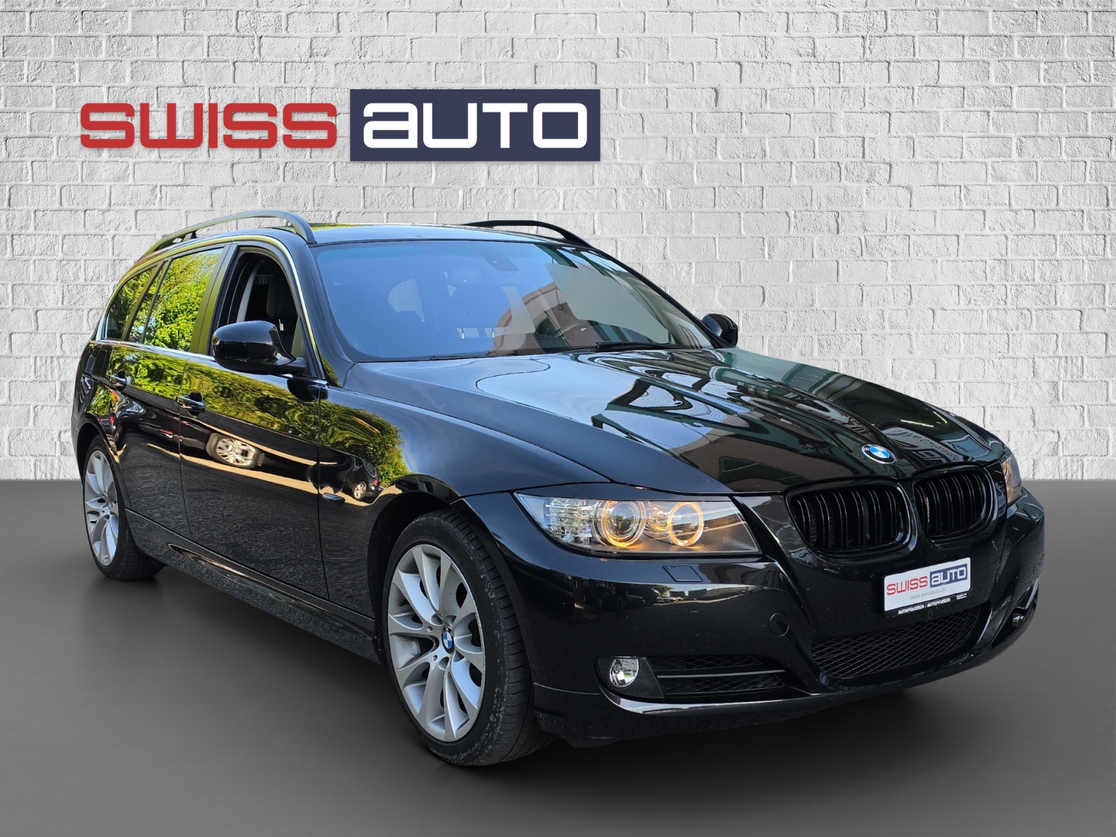 BMW 325i Touring Steptronic-image-2