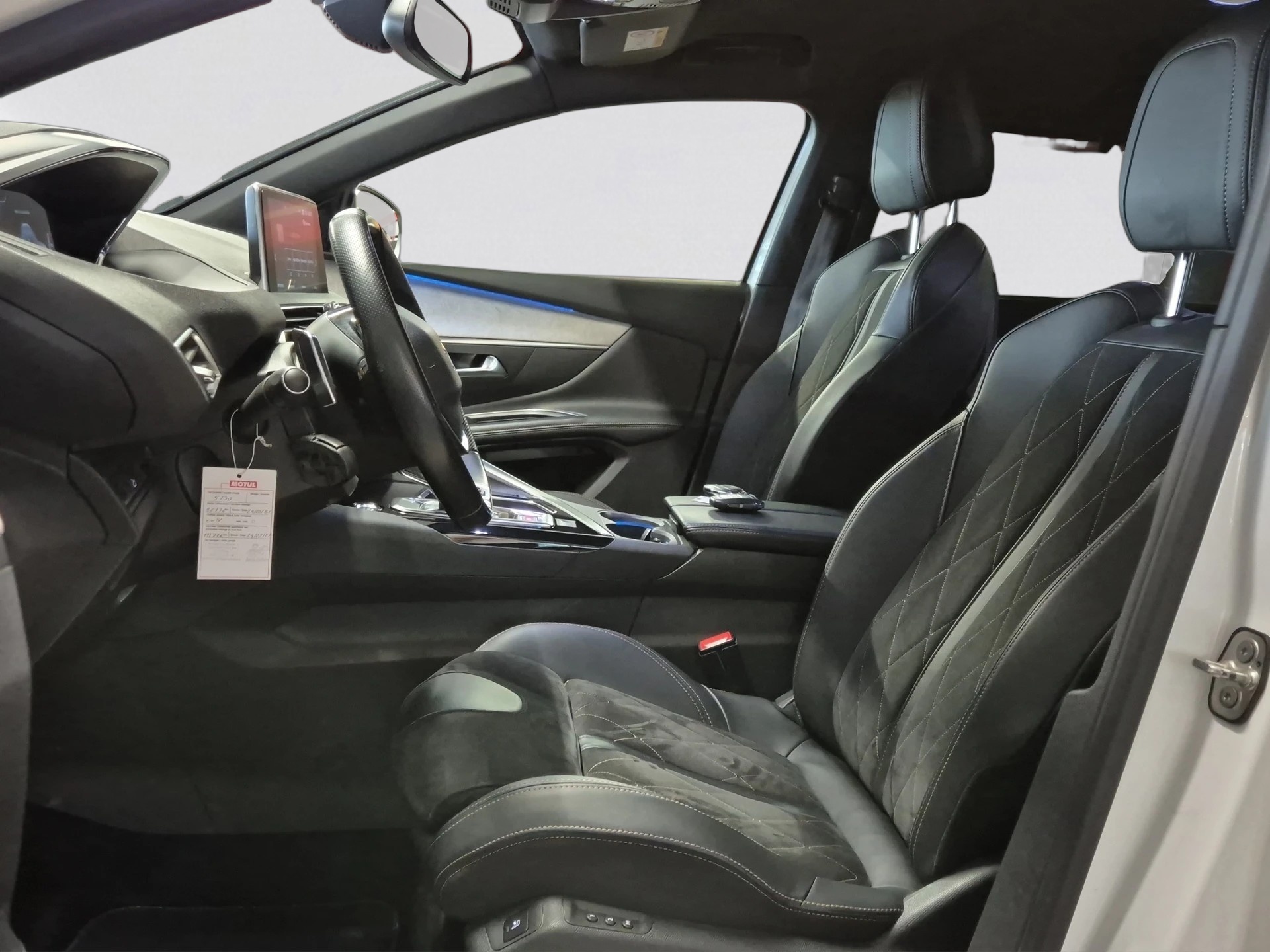 PEUGEOT 5008 2.0 BlueHDi GT EAT 7SEATS/7PLACES-image-7