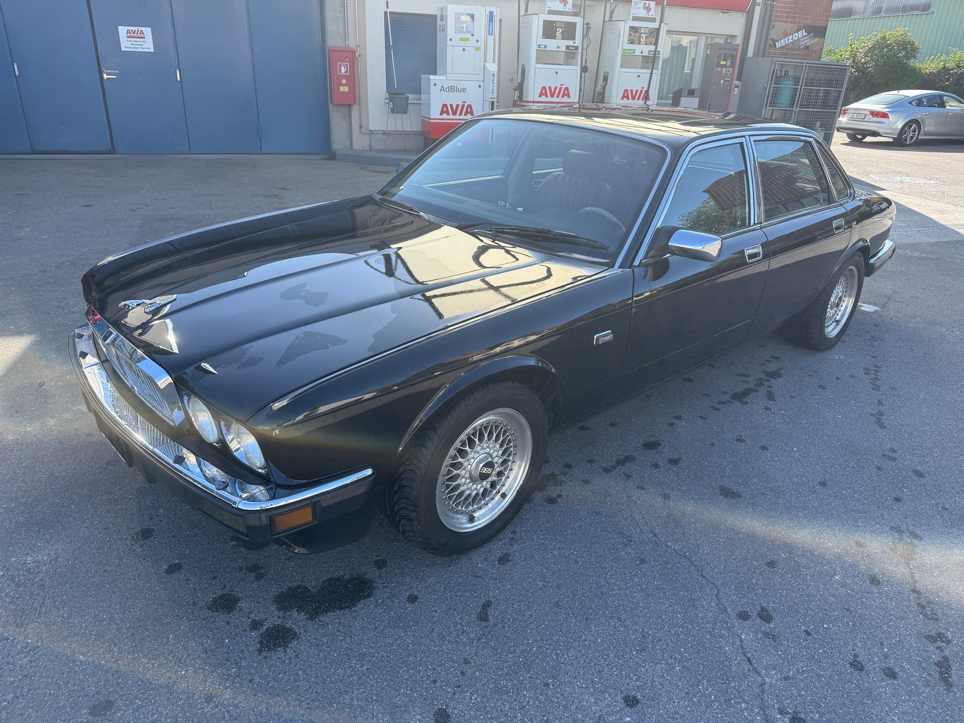 JAGUAR XJ6 3.6 Sovereign-image-1