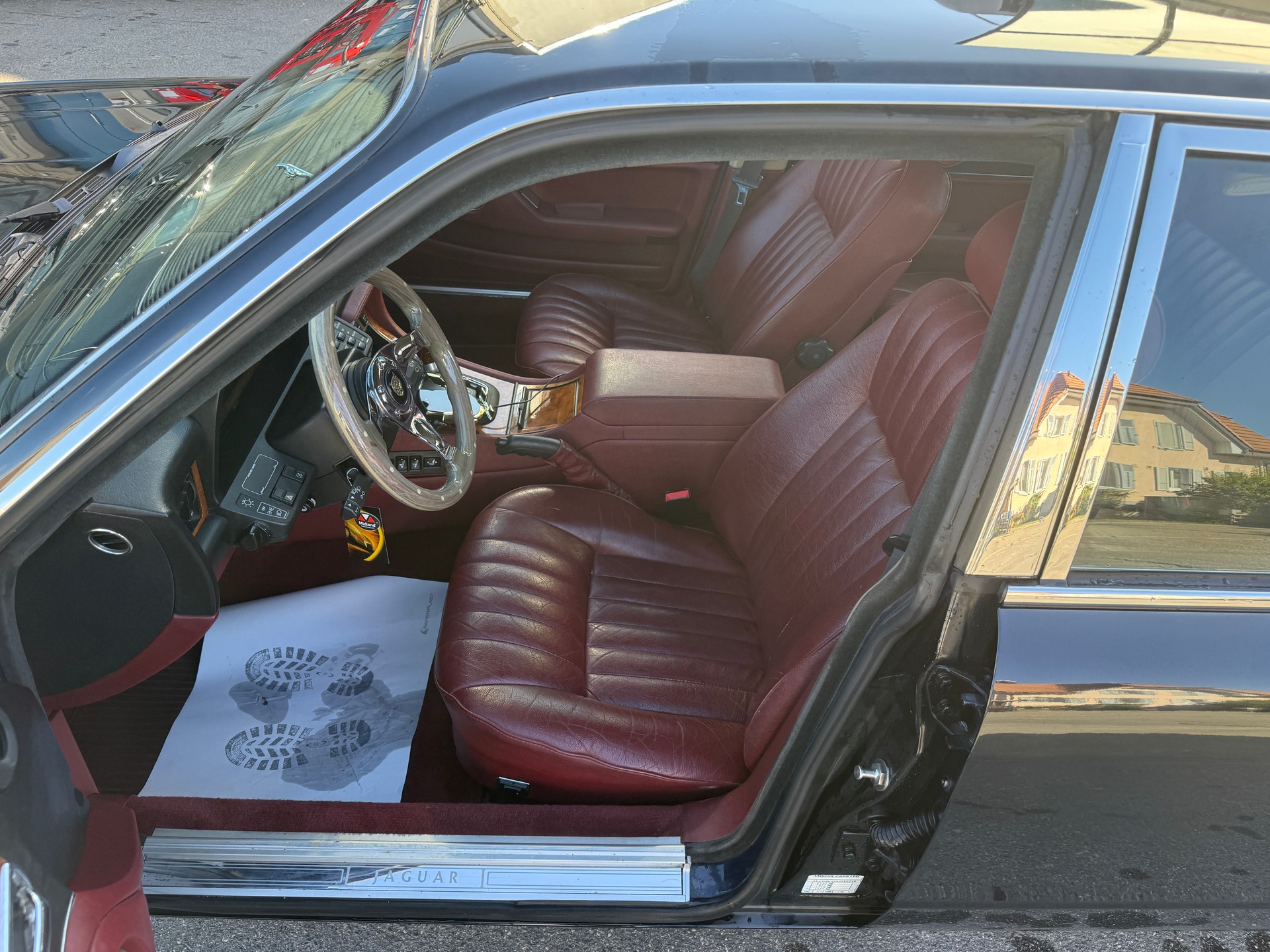 JAGUAR XJ6 3.6 Sovereign-image-6