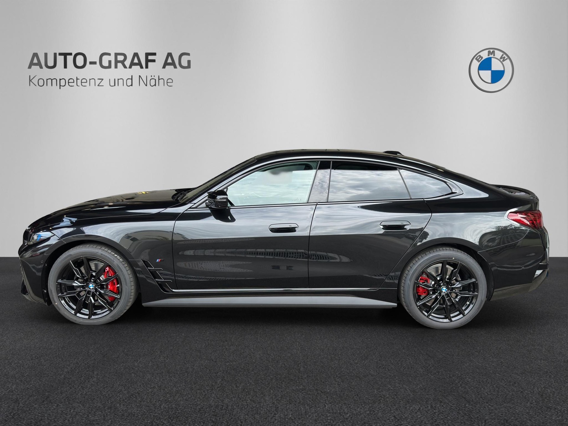 BMW i4 M60 xDrive Gran Coupé 'Black Package'-image-1