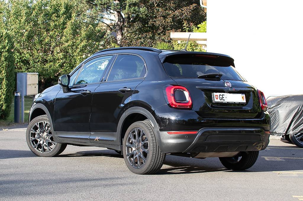 FIAT 500X-image-1