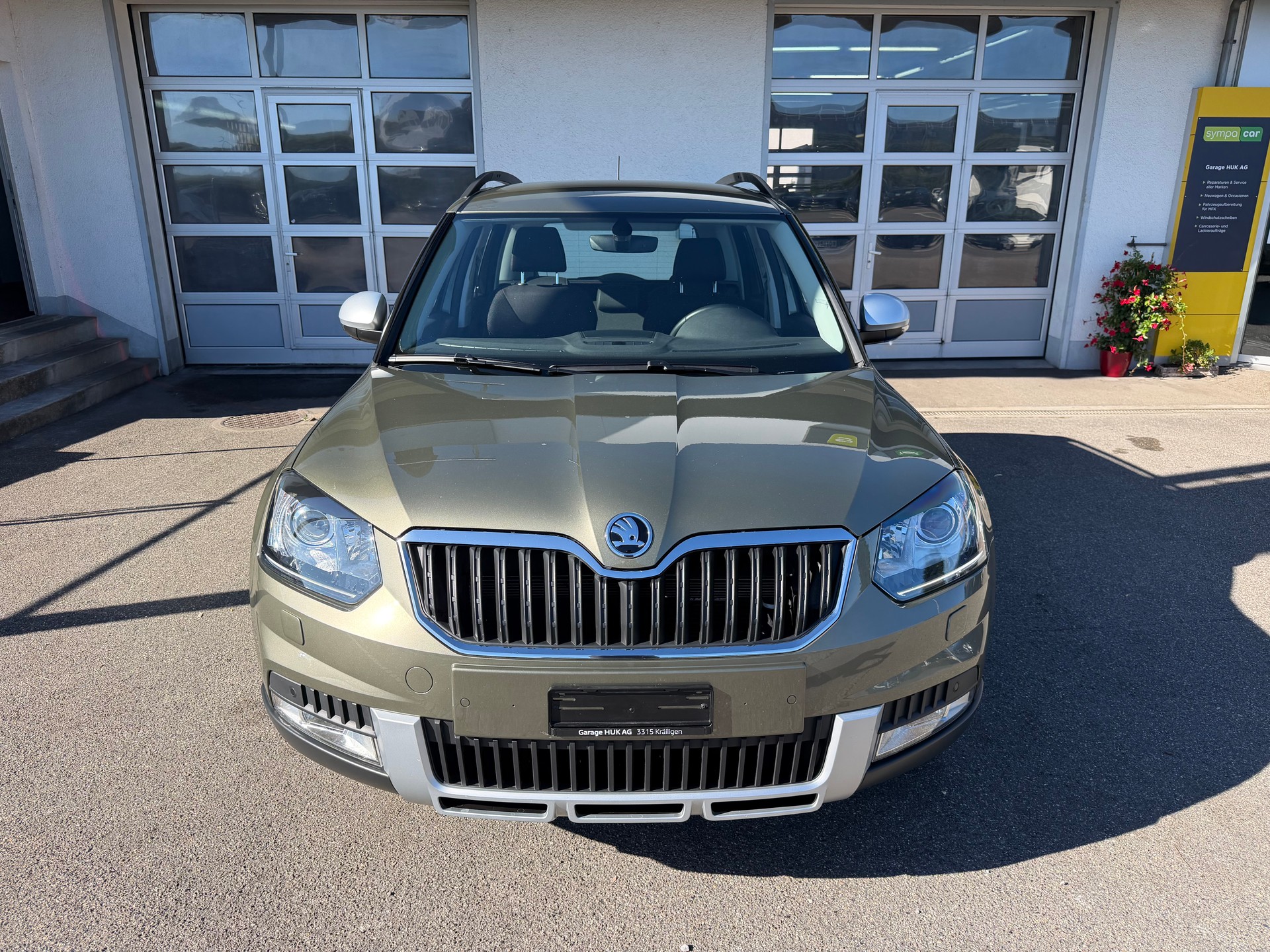 SKODA Yeti 1.4 TSI Style Outdoor 4x4 DSG+++ANHÄNGERKUPPLUNG 1800KG+++-image-2