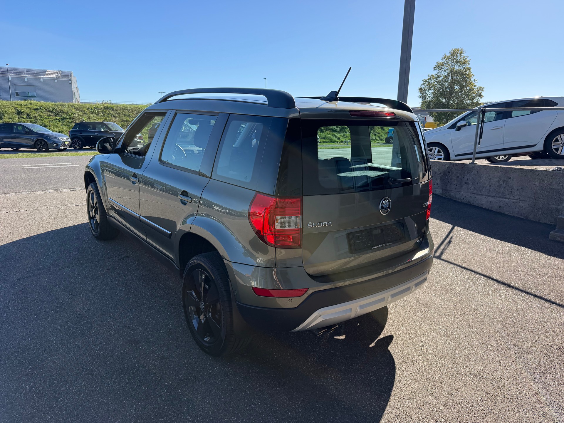 SKODA Yeti 1.4 TSI Style Outdoor 4x4 DSG+++ANHÄNGERKUPPLUNG 1800KG+++-image-1