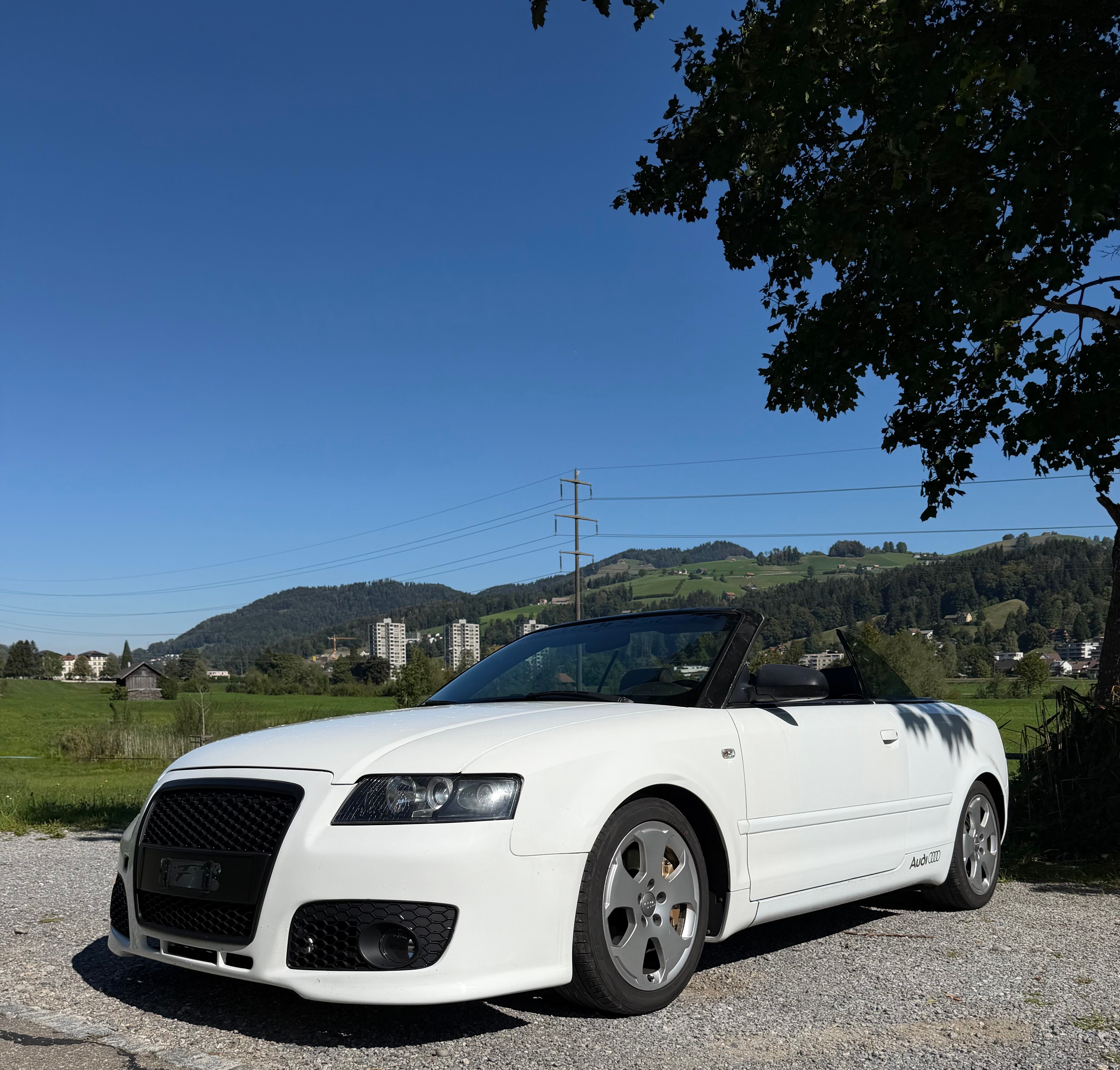 Car photo