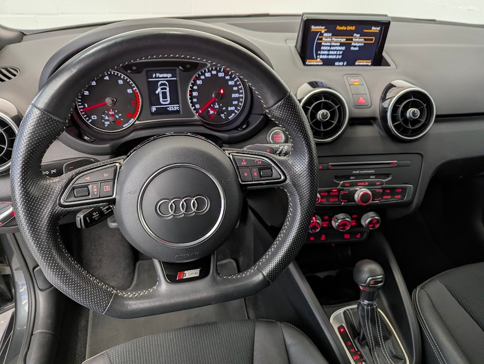 AUDI A1 Sportback 1.4 TFSI COD Sport S-Tronic*CH-AUTO 2x S-LINE BI-XENON TEILLEDER SITZHEIZUNG GRA KLIMA*-image-10