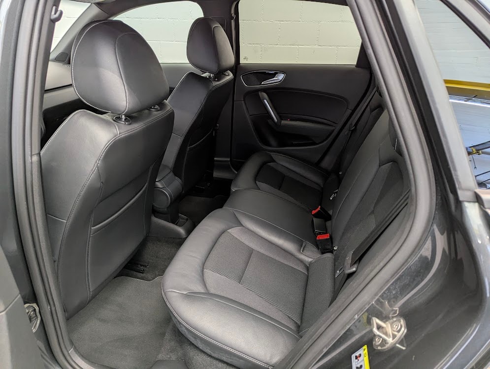 AUDI A1 Sportback 1.4 TFSI COD Sport S-Tronic*CH-AUTO 2x S-LINE BI-XENON TEILLEDER SITZHEIZUNG GRA KLIMA*-image-28