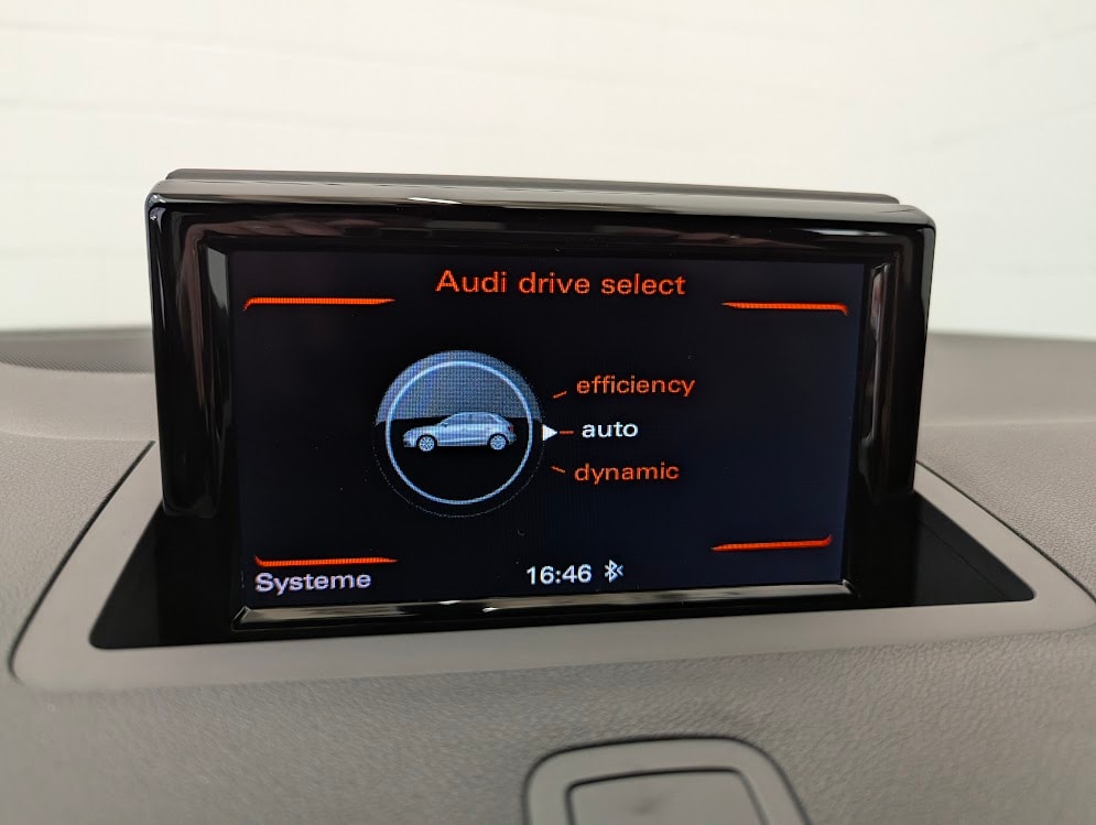 AUDI A1 Sportback 1.4 TFSI COD Sport S-Tronic*CH-AUTO 2x S-LINE BI-XENON TEILLEDER SITZHEIZUNG GRA KLIMA*-image-22