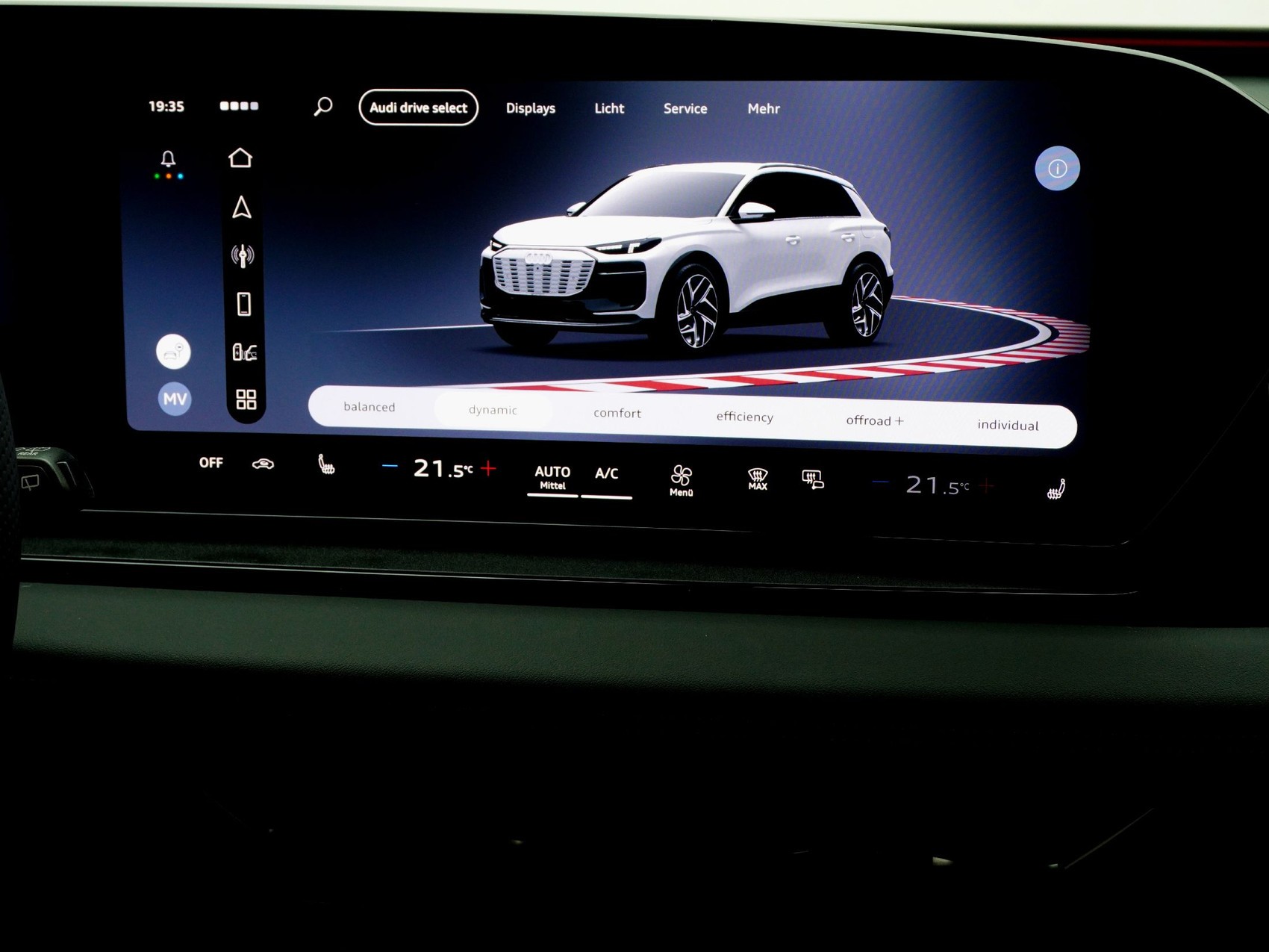 AUDI SQ6 e-tron quattro S line-image-13