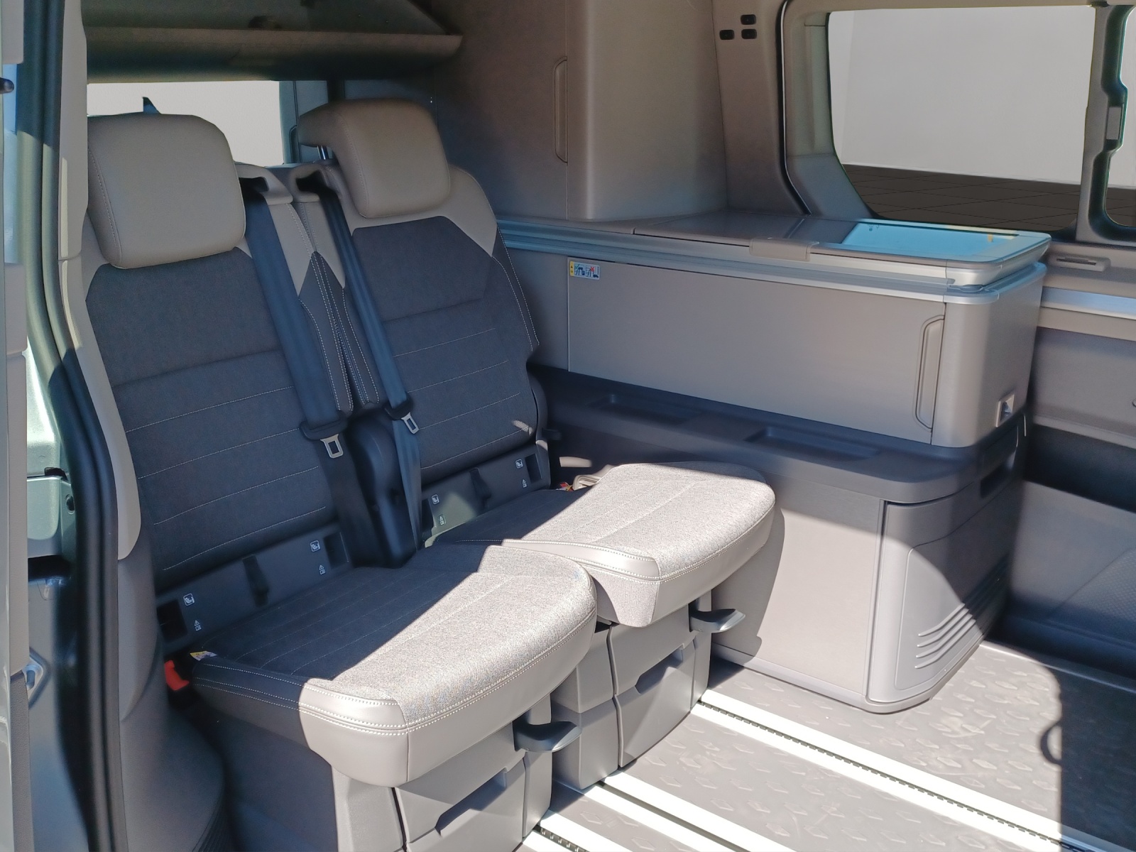 VW NEW California Ocean Liberty 2.0 TSI DSG (2027)-image-15