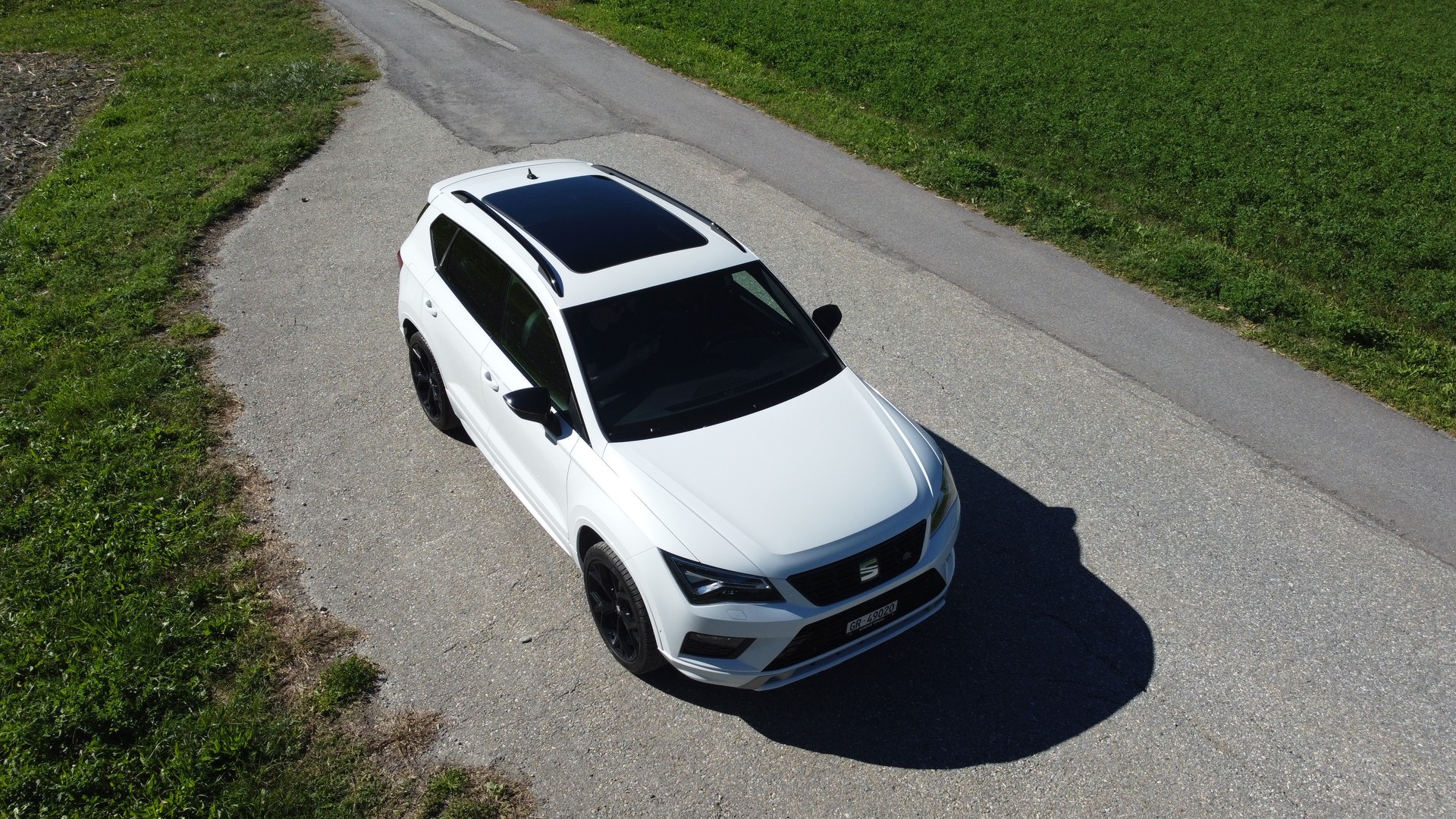 SEAT 2.0 TSI Swiss FR 4Drive DSG-image-0