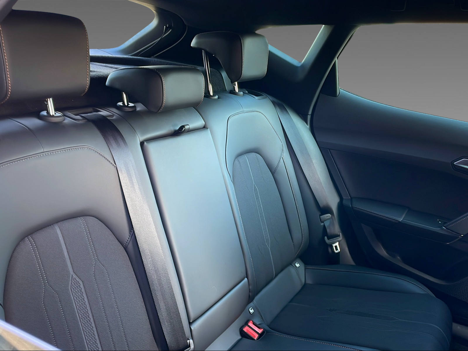 CUPRA Formentor 1.4 eHybrid Allalin DSG-image-6