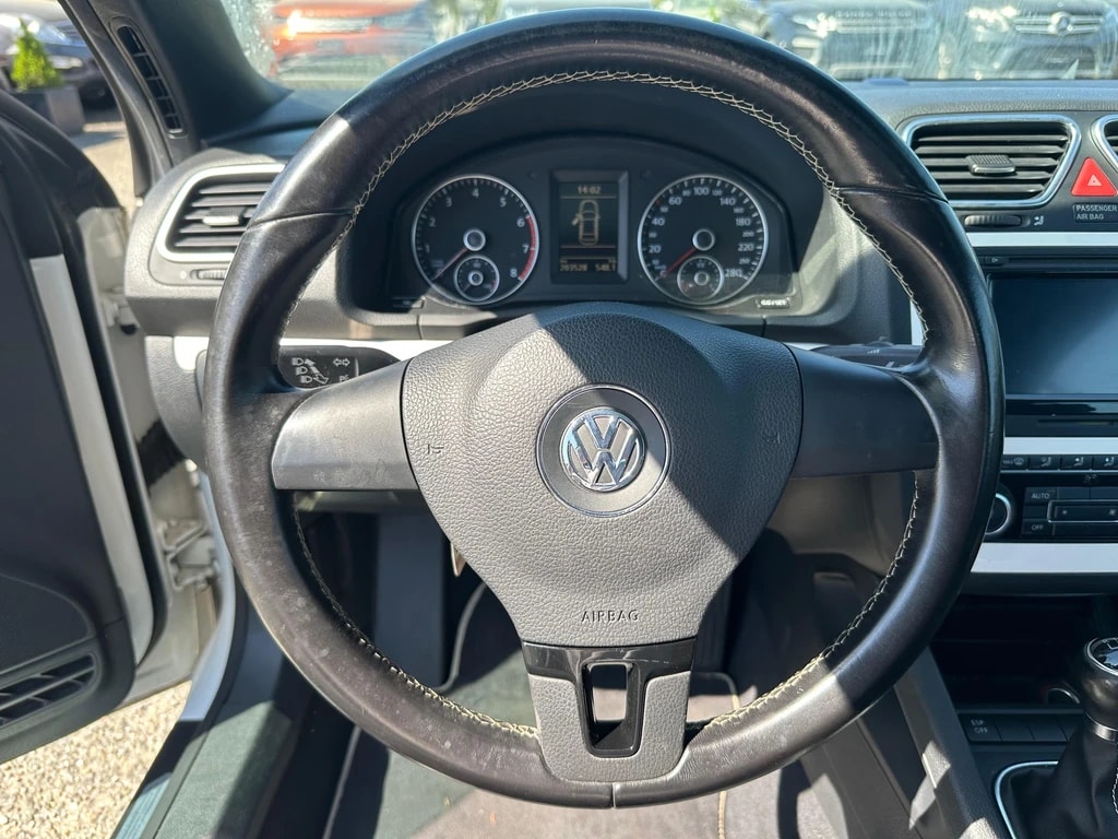 VW Eos 1.4 TSI White Night-image-6