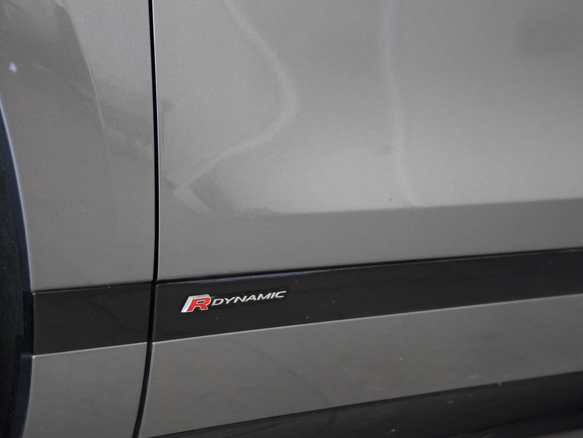 LAND ROVER Range Rover Evoque R-Dynamic P 300 HSE AT9-image-8