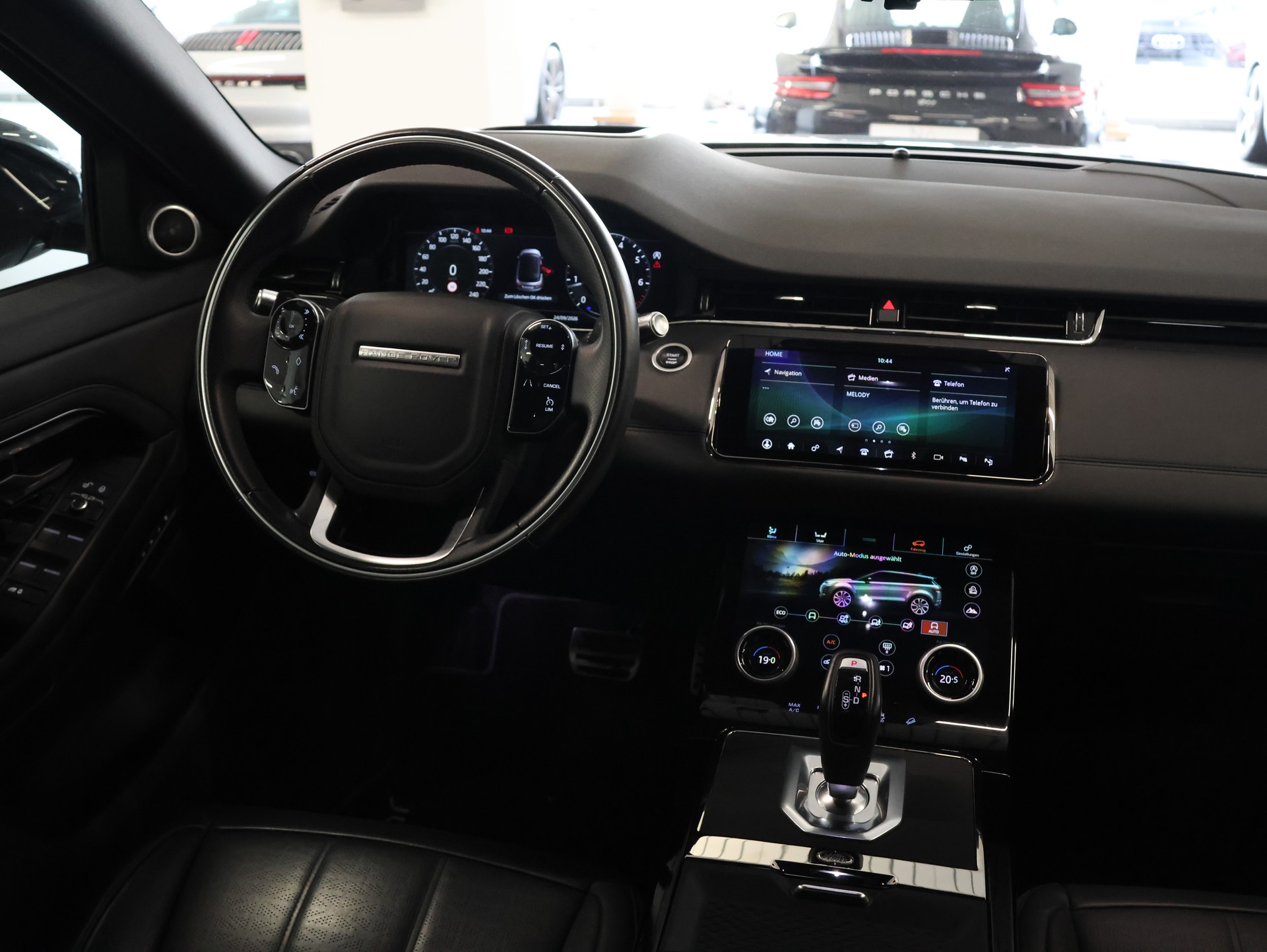 LAND ROVER Range Rover Evoque R-Dynamic P 300 HSE AT9-image-23