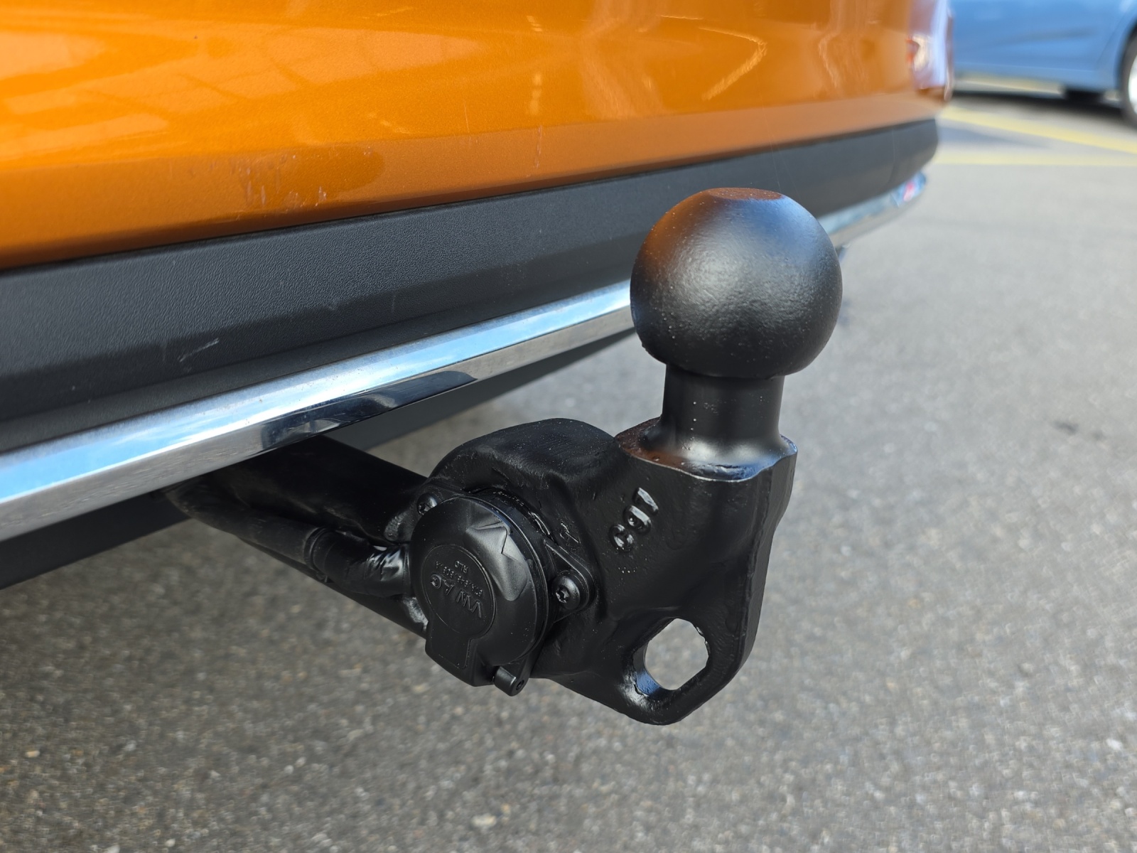 SKODA Karoq 2.0 TSI SportLine 4x4 DSG mit AHK, 360° Kamera, Virtual Pedal, Navi Columbus, Winterräder, usw.-image-9