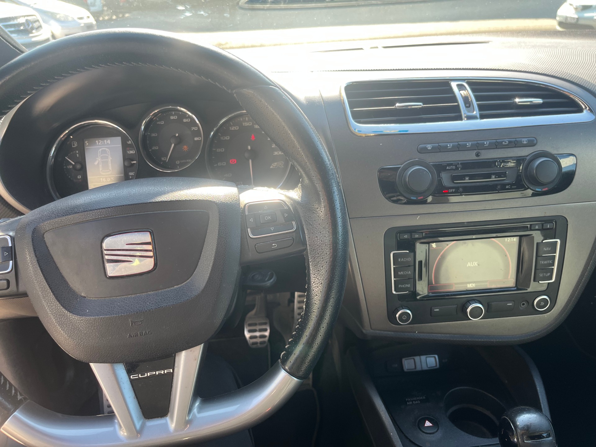 SEAT Leon 2.0 TSI Cupra R-Evolution-image-6