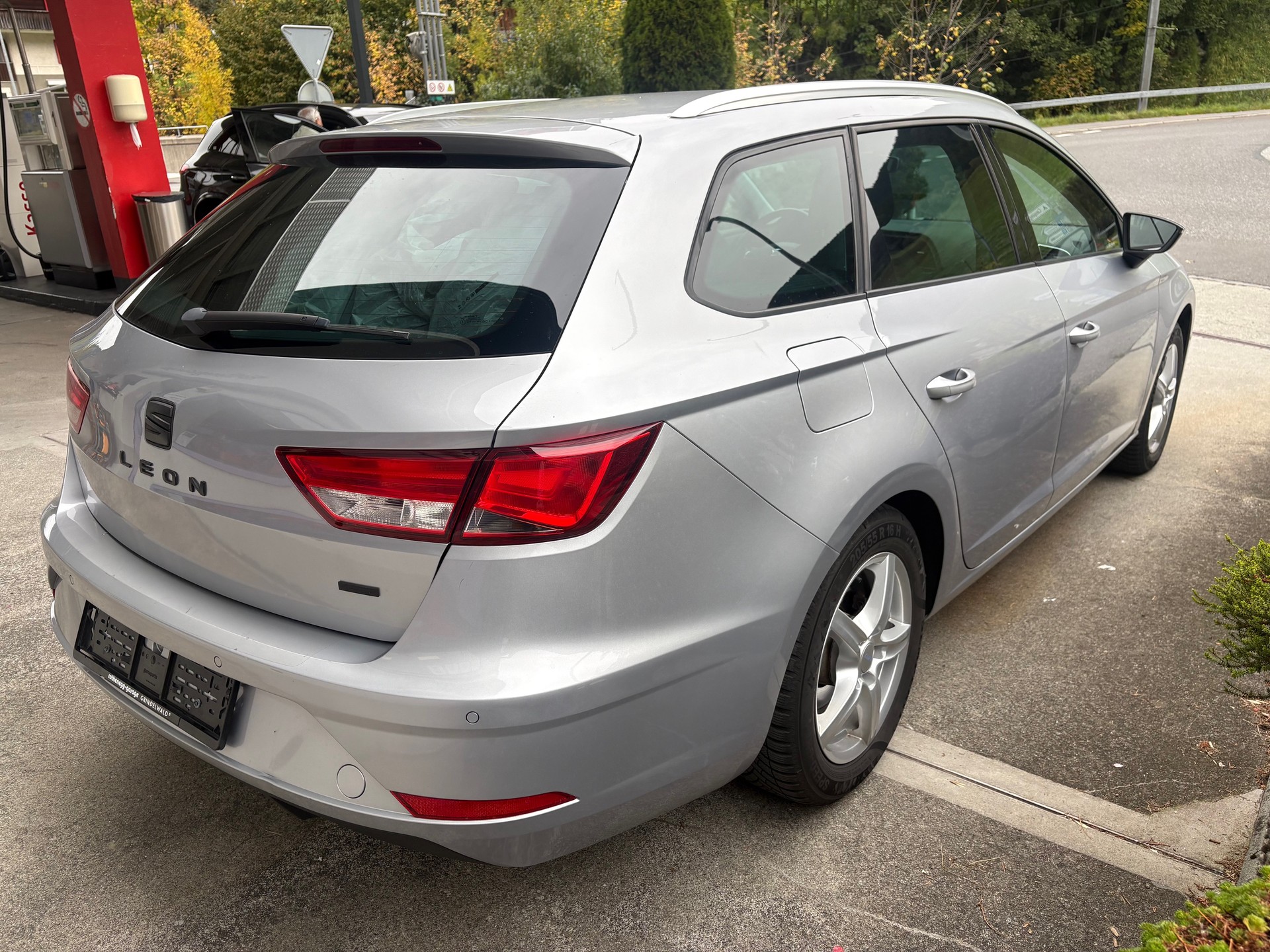 SEAT Leon ST 2.0 TDI Style 4Drive-image-2