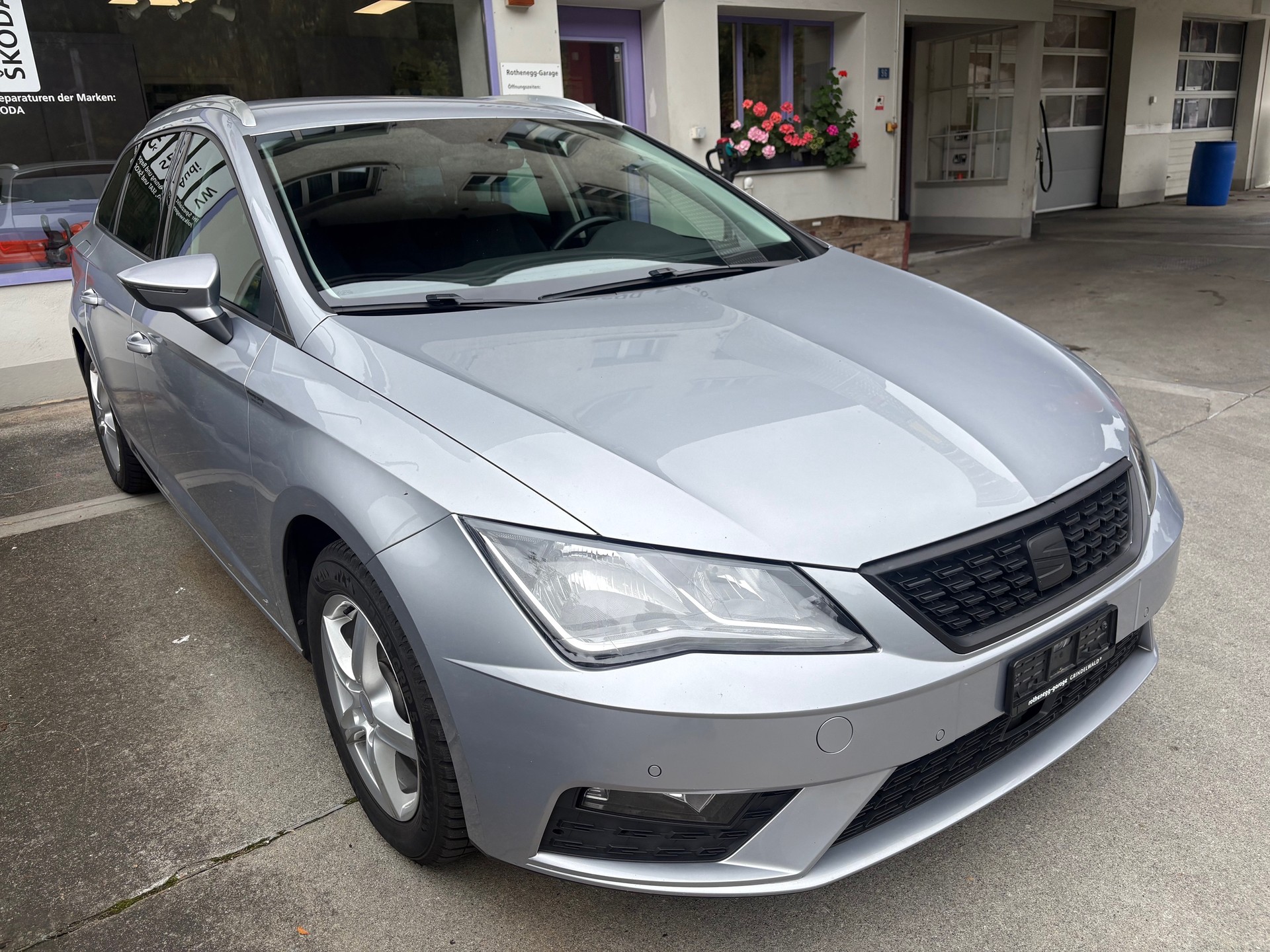 SEAT Leon ST 2.0 TDI Style 4Drive-image-1