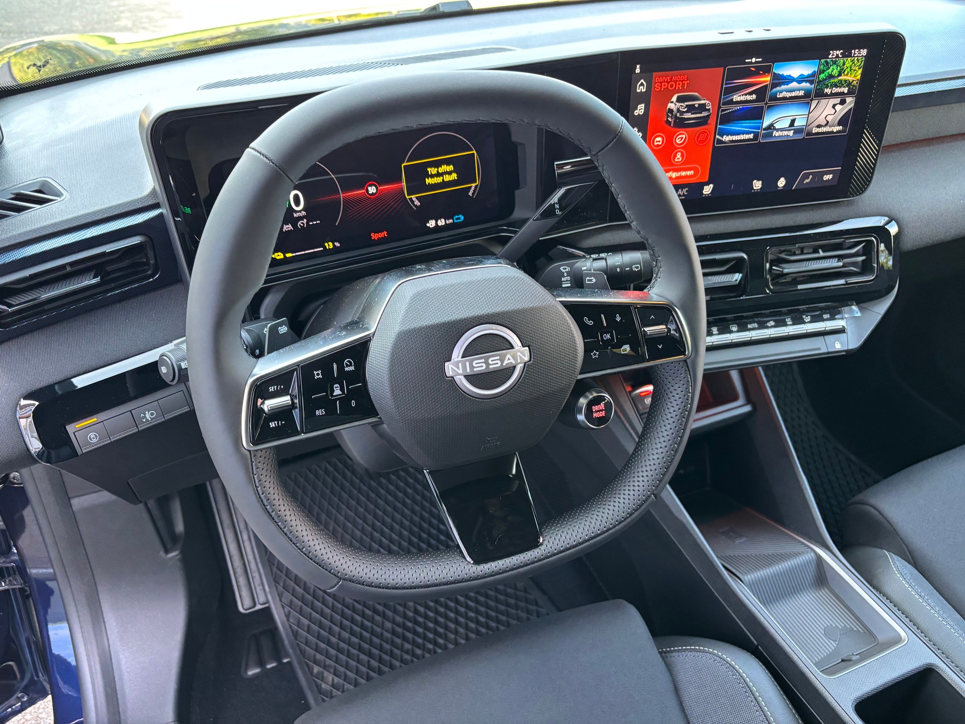 NISSAN Micra 52 kWh Advance 150 PS-image-11