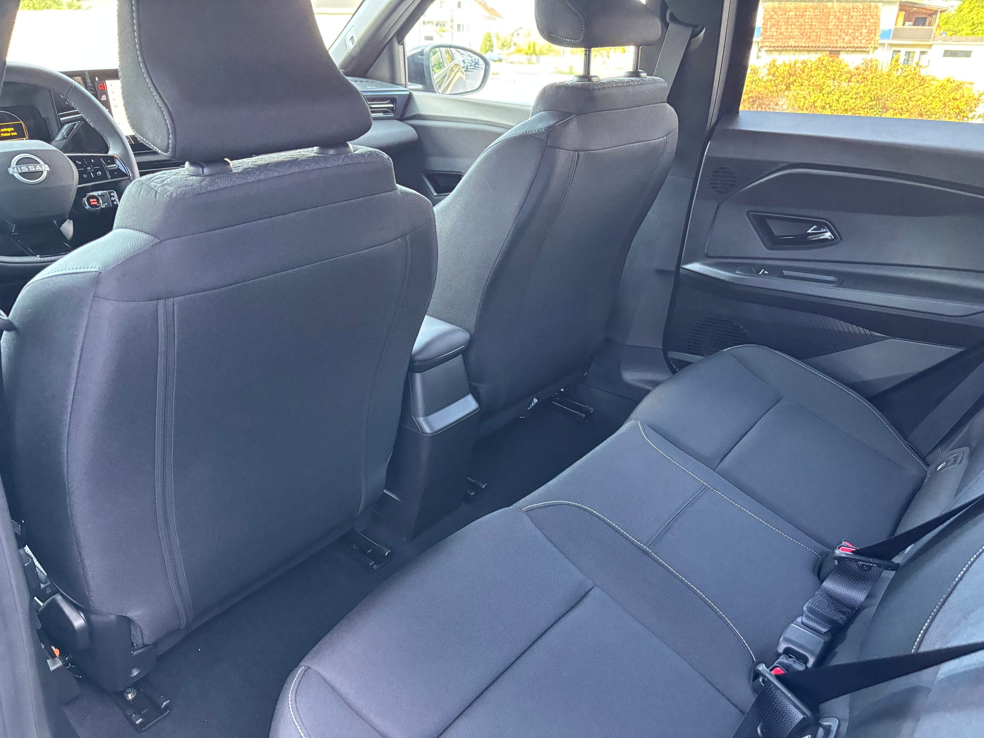 NISSAN Micra 52 kWh Advance 150 PS-image-8