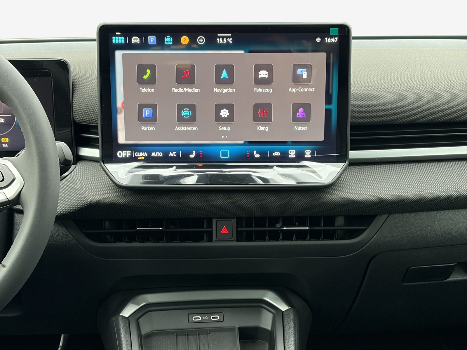 VW T-Roc 1.5 eTSI mHEV Life DSG-image-10