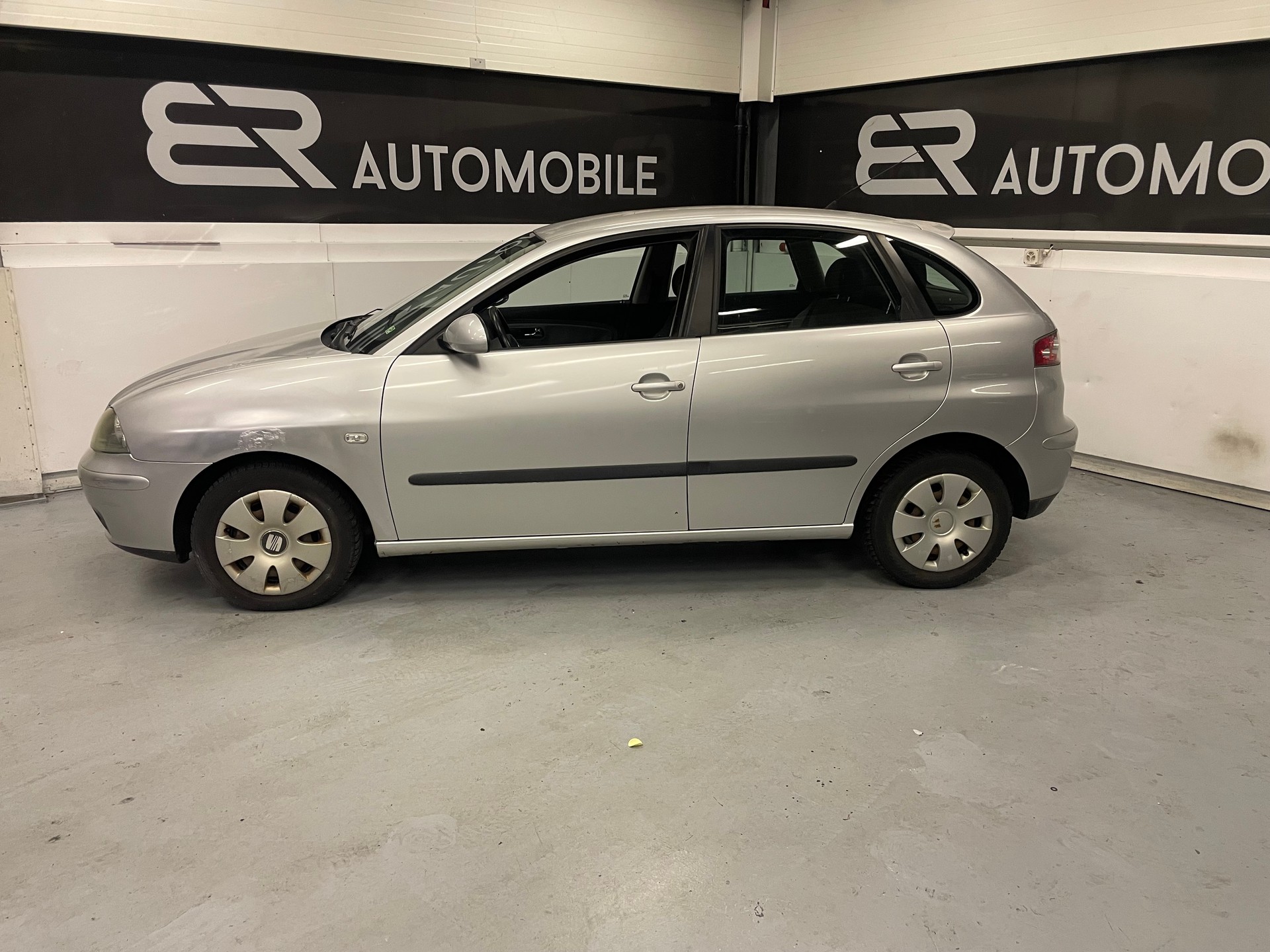 SEAT Ibiza 1.4 16V Signo-image-6