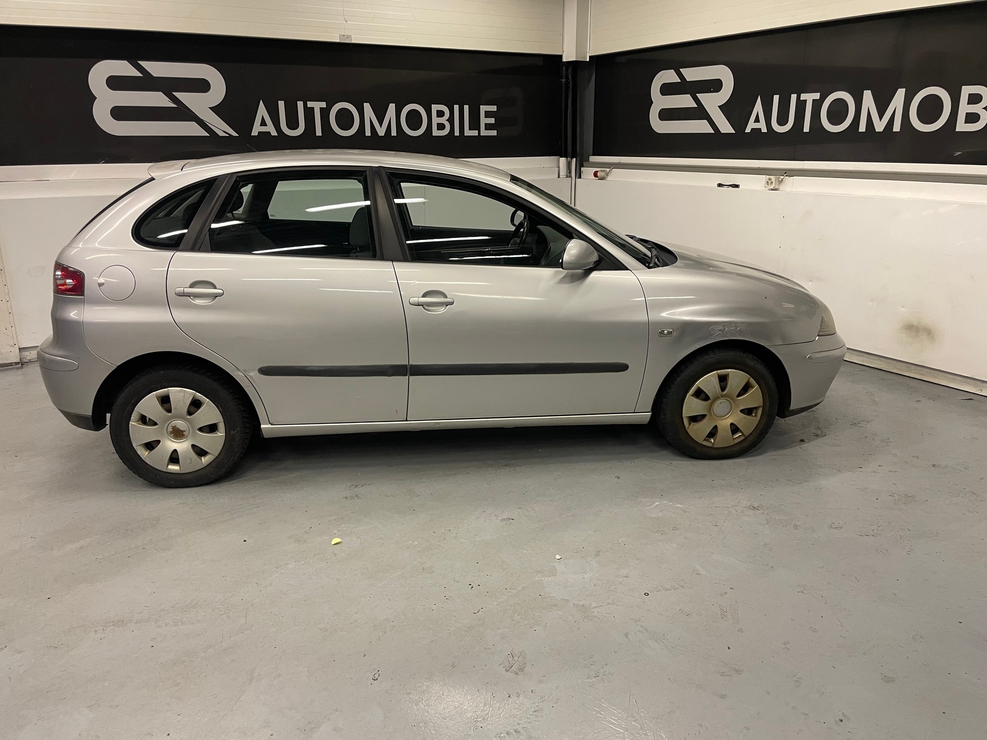 SEAT Ibiza 1.4 16V Signo-image-7