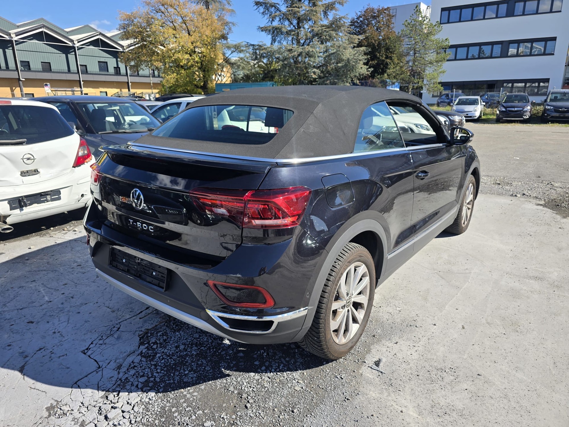 VW T-Roc Cabriolet 1.5 TSI EVO Style DSG-image-4