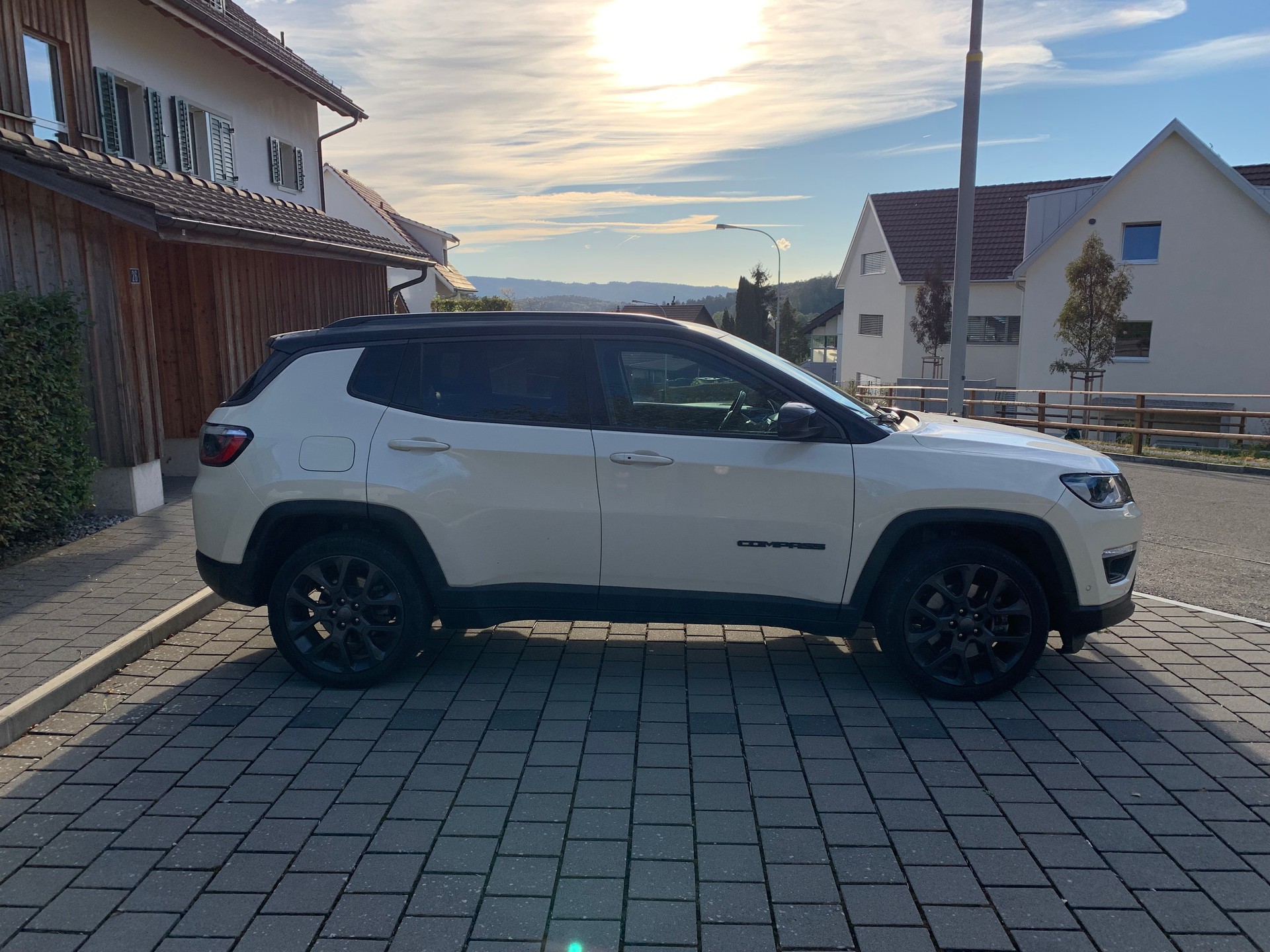JEEP 1.3 S 4xe-image-1
