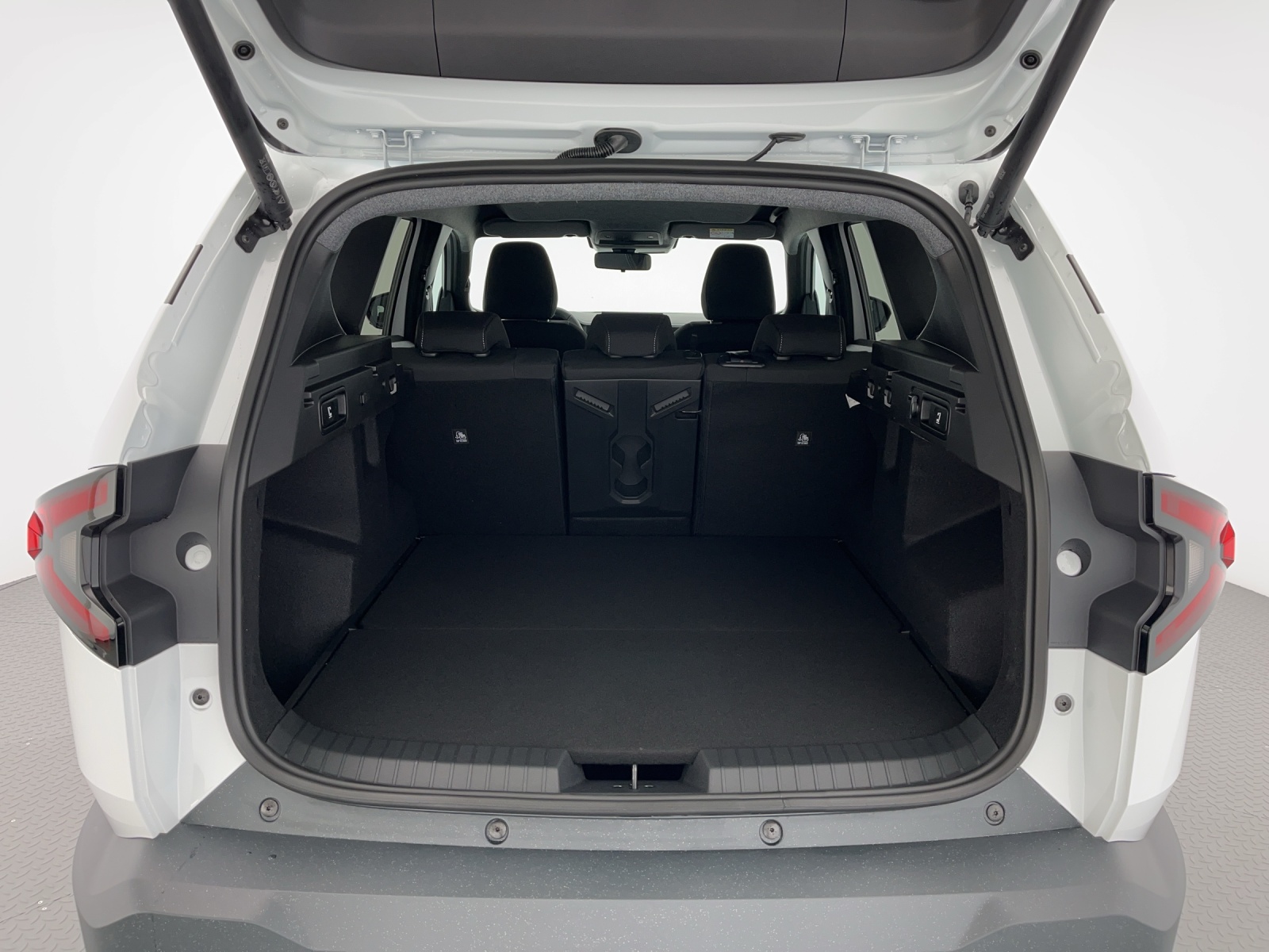 DACIA Bigster 1.8 Hybrid Journey-image-17