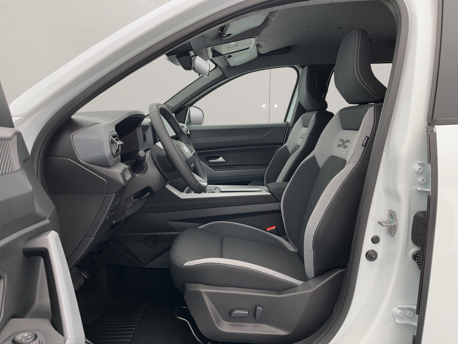 DACIA Bigster 1.8 Hybrid Journey-image-7