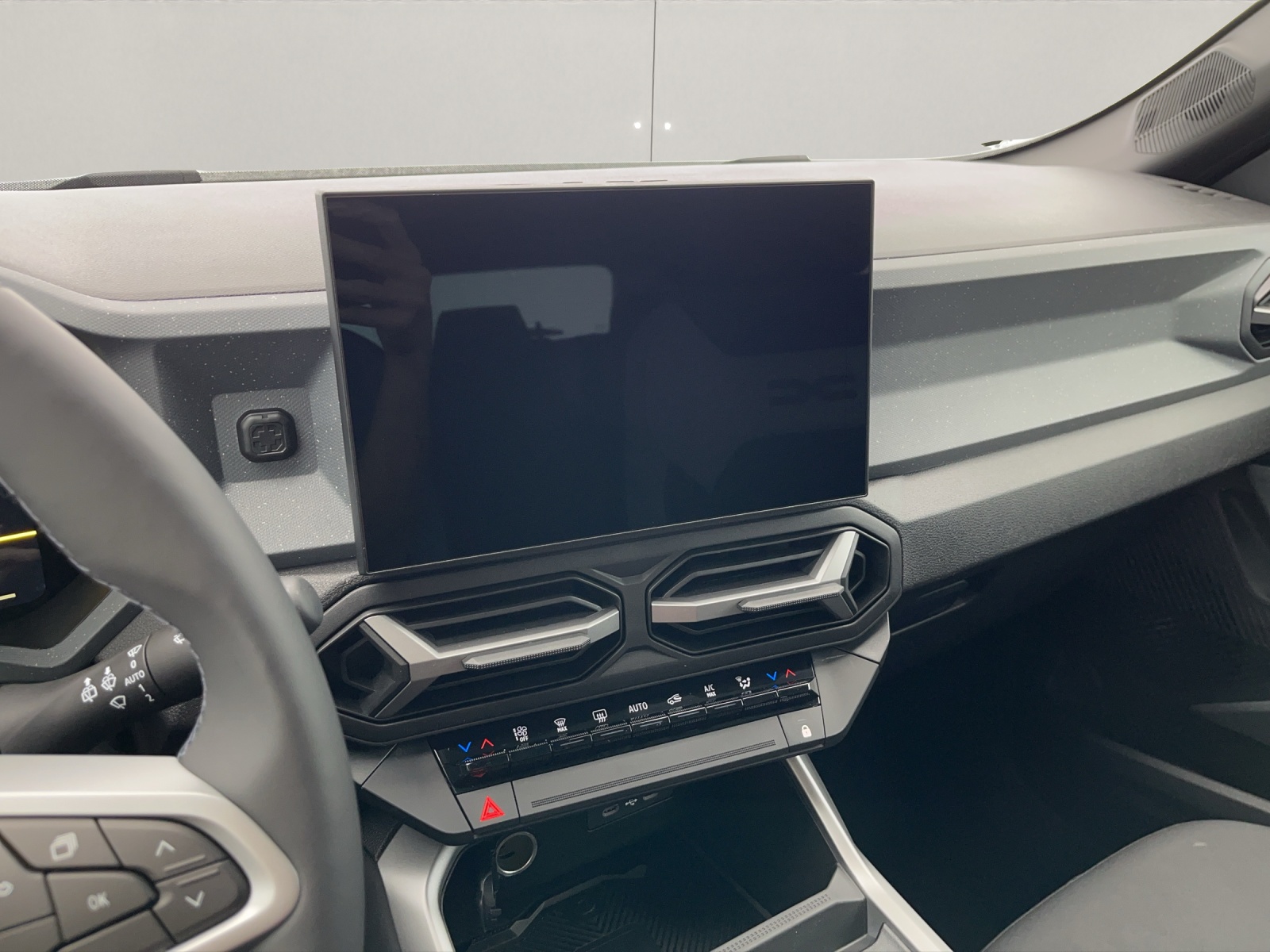 DACIA Bigster 1.8 Hybrid Journey-image-11