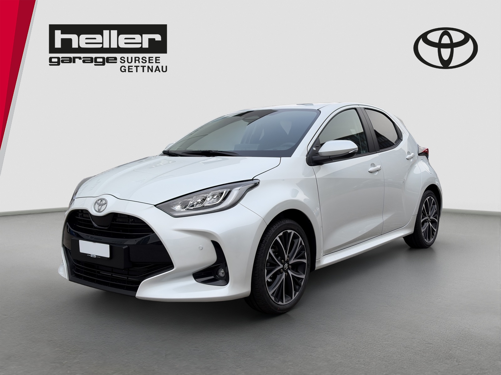 TOYOTA Yaris 1.5 VVT-i HSD Trend-image-0