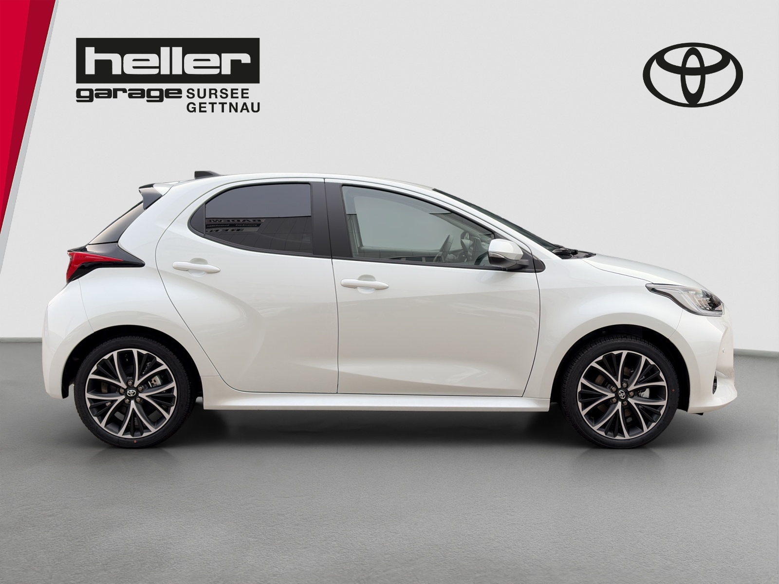 TOYOTA Yaris 1.5 VVT-i HSD Trend-image-5