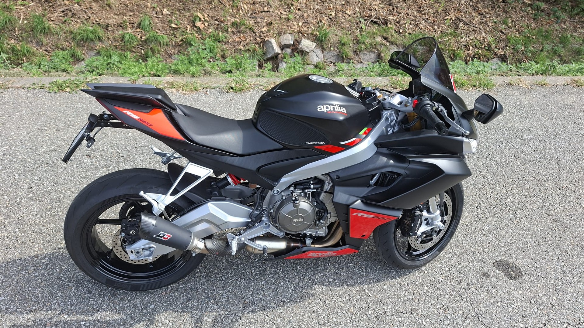 APRILIA RS 660 (35kW)-showroom-element-2
