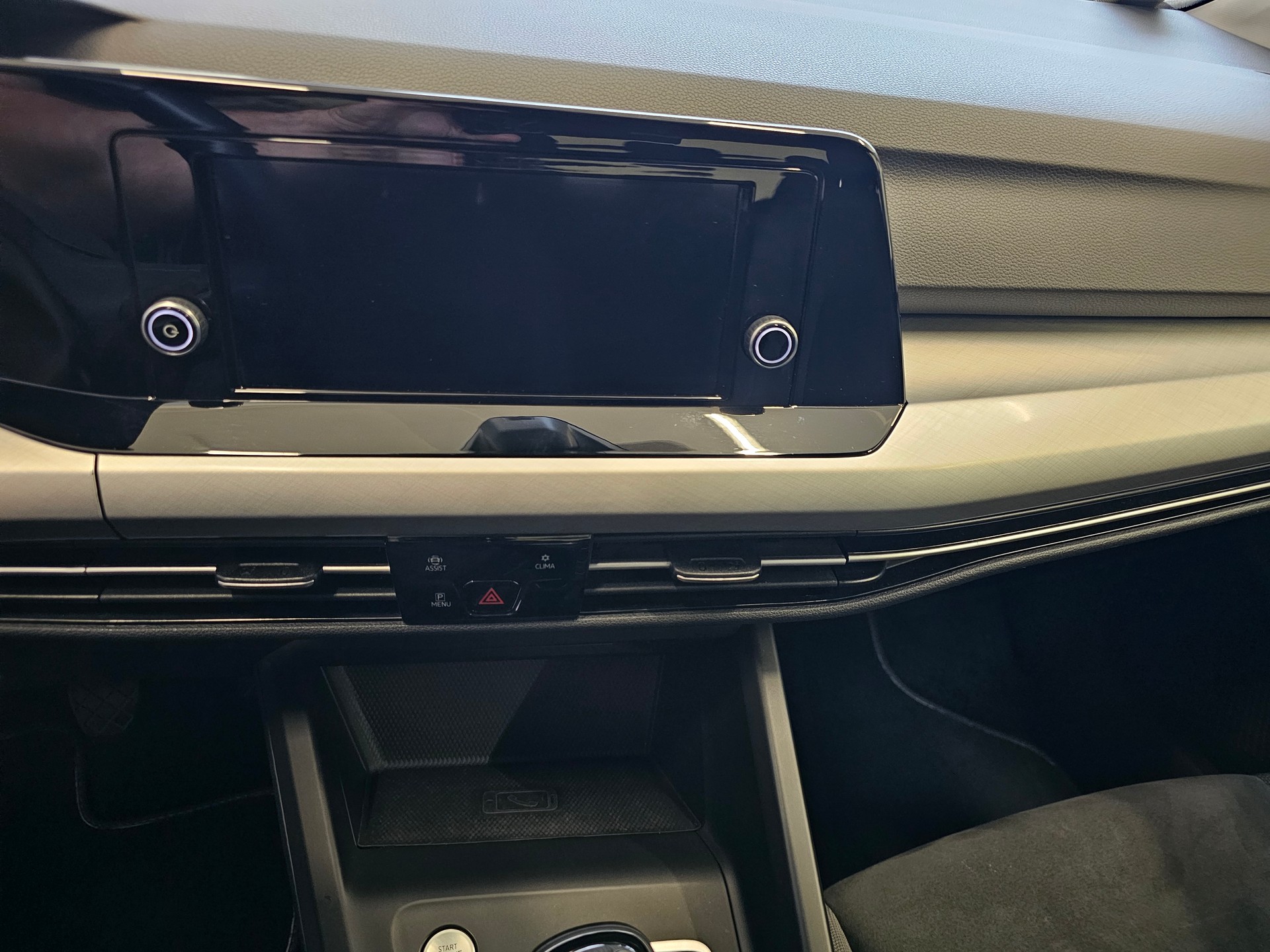 VW Golf 1.5 TSI EVO Highline-image-16