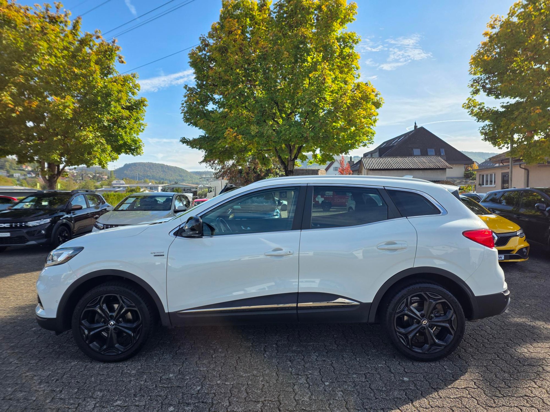 RENAULT Kadjar 1.3 TCe 160 Black Edition EDC-image-1