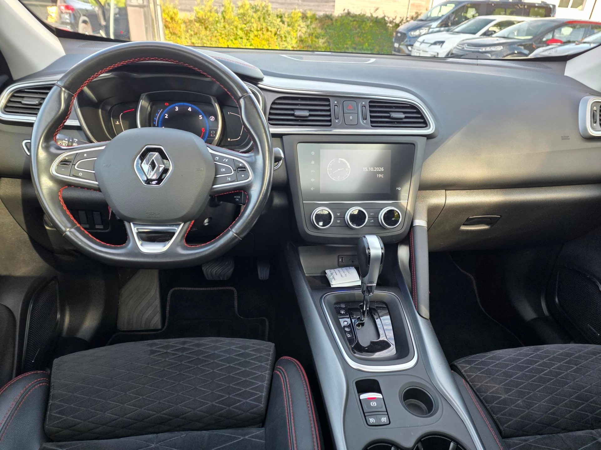 RENAULT Kadjar 1.3 TCe 160 Black Edition EDC-image-7