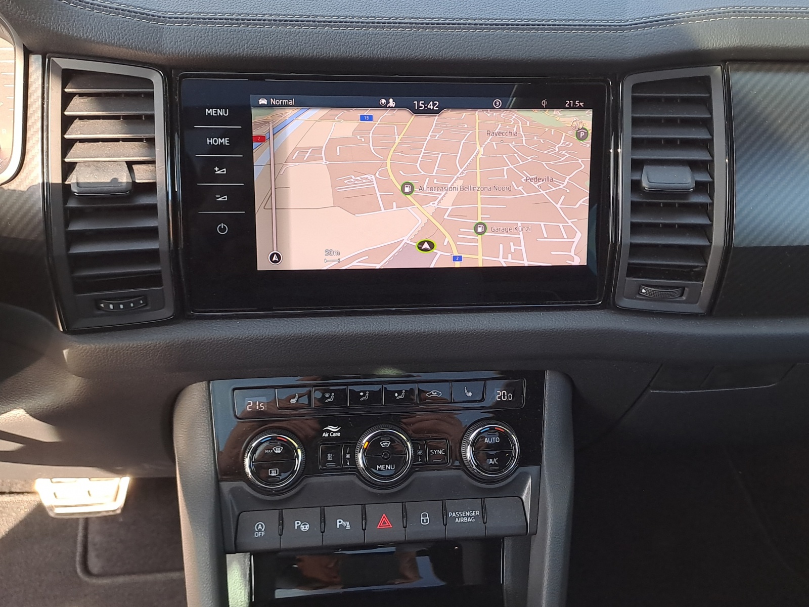 SKODA Kodiaq 2.0 TDI CR SportLine 4x4 DSG-image-10