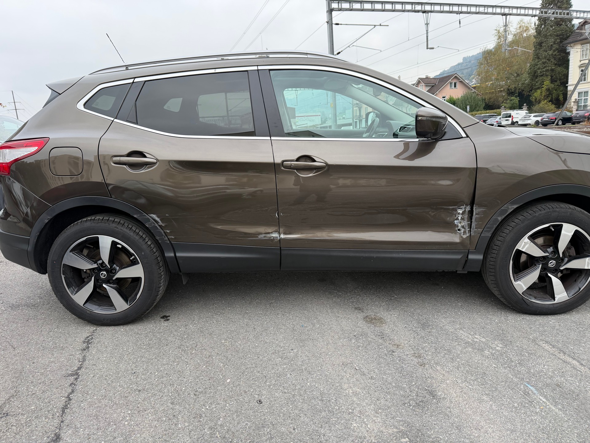 NISSAN Qashqai 1.6 dCi 360° Xtronic CVT-image-3