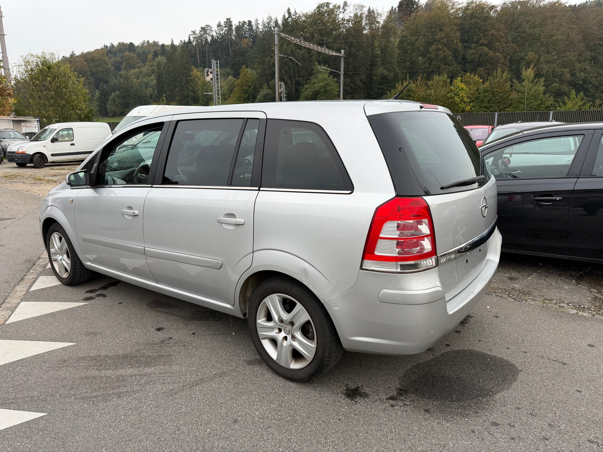 OPEL Zafira 1.8i 16V Cosmo Easytronic-frisch ab Mfk-image-3