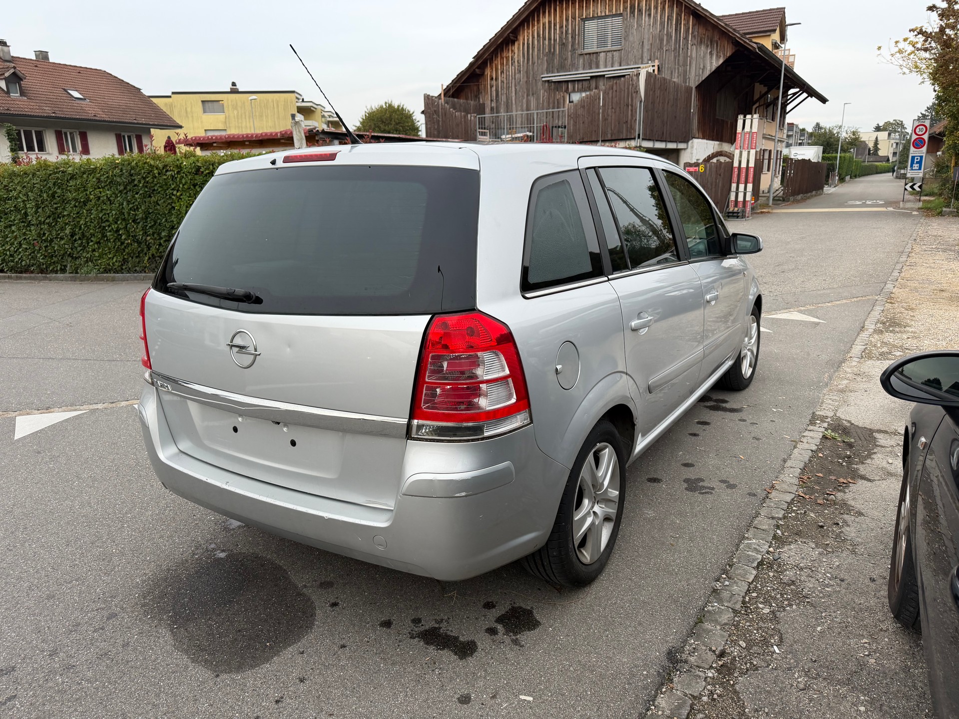 OPEL Zafira 1.8i 16V Cosmo Easytronic-frisch ab Mfk-image-2