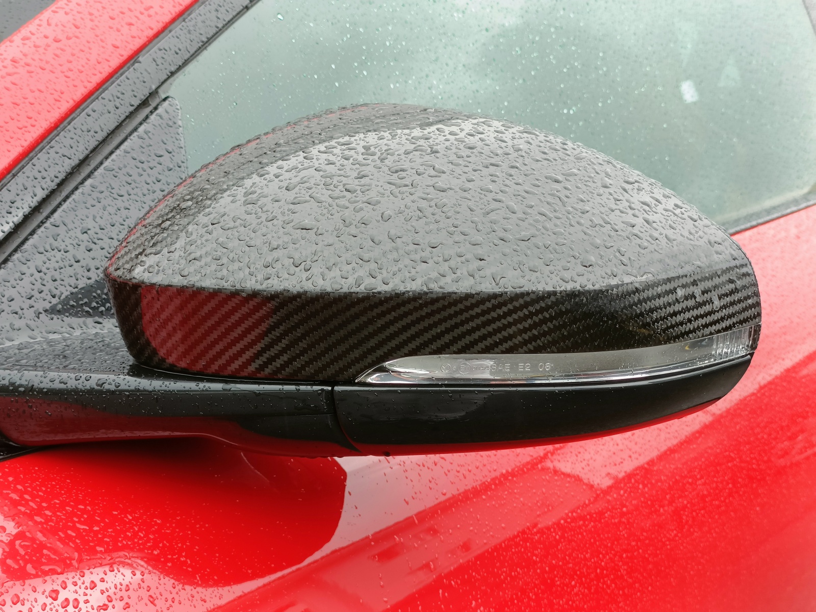JAGUAR F-Type Coupé R 5.0 V8 SVR AWD-image-4